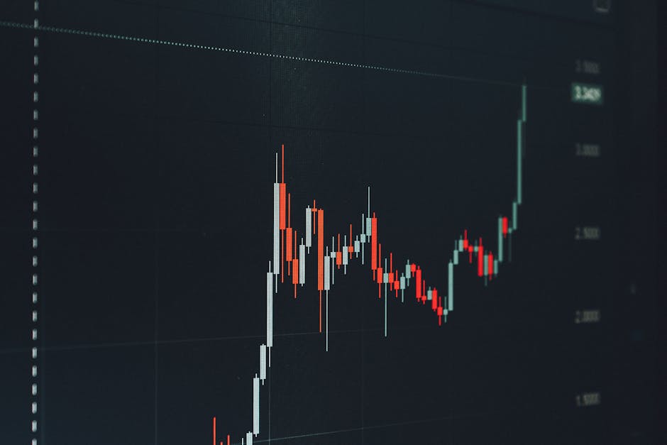 Regulators Sound Alarm Over Anthropic AI Models' Financial Risks
